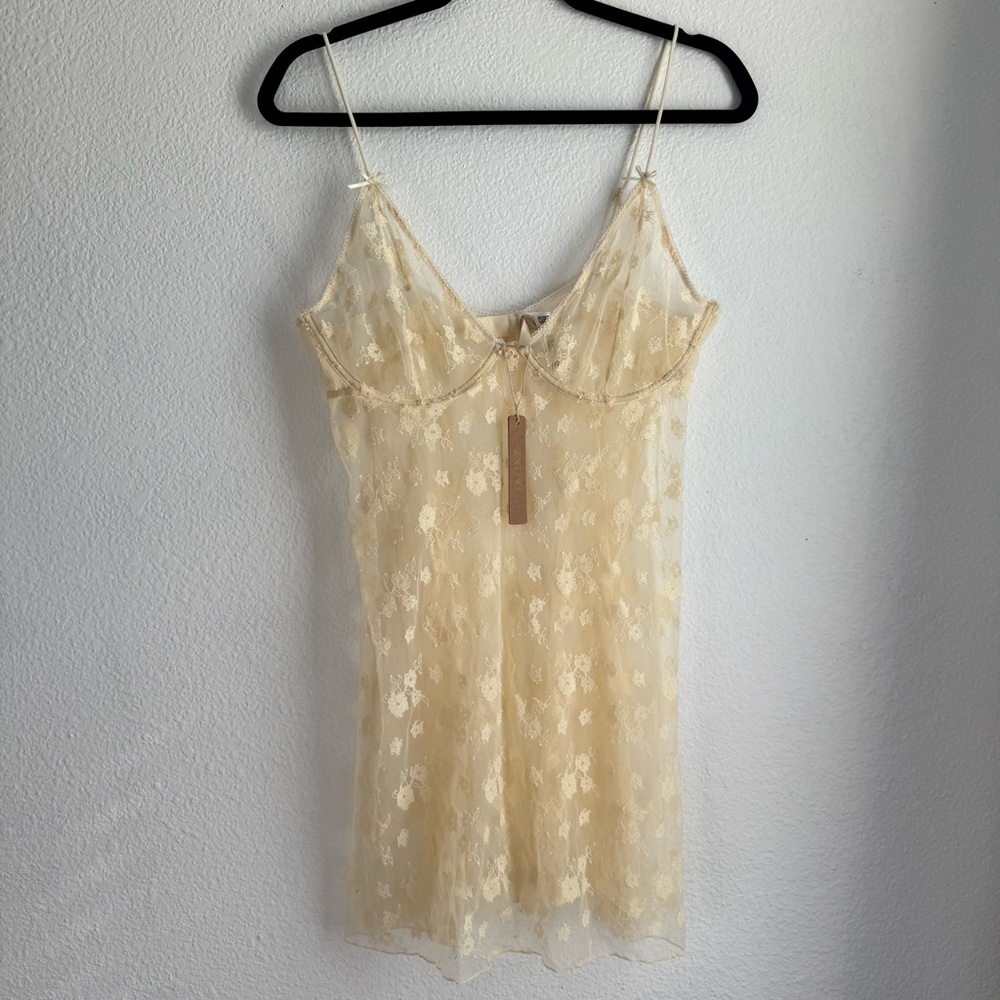 SKIMS Spring Intimates Underwire Slip Dress – Butter Two Tone (Size XL, NWT)